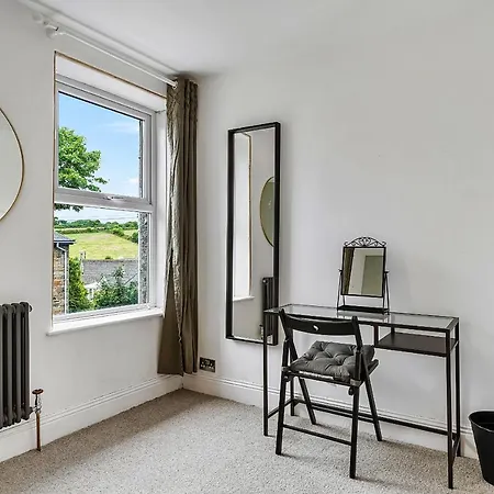 Finest Retreats - Poppy Of Holiday home